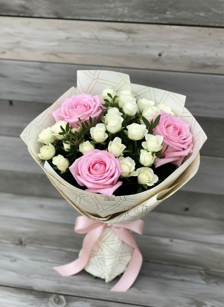 Букет цветов из: Розы в Юсьва