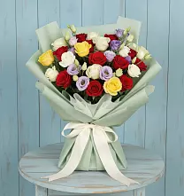 Букет цветов из:  Розы в Юсьва