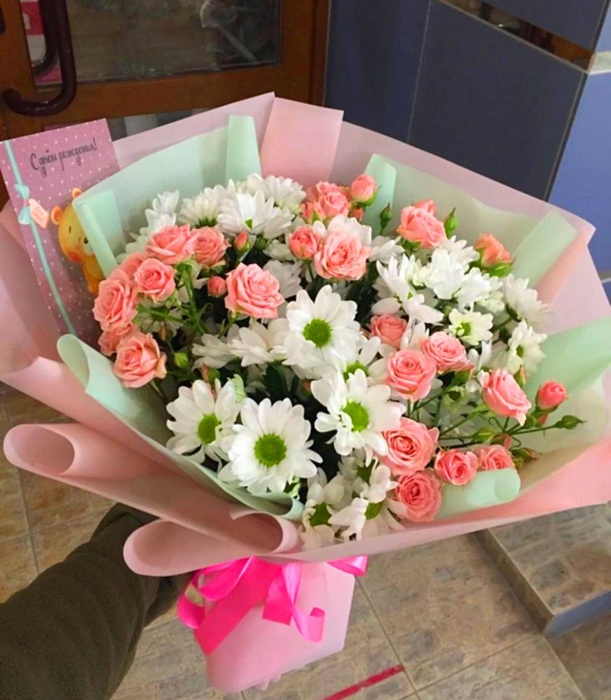 Букет цветов из: Розы и Хризантемы в Юсьва