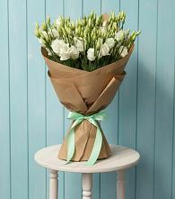 Букет цветов из:  Лизиантусы в Юсьва