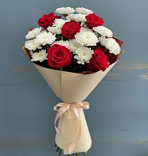 Букет цветов из:  Розы и Хризантемы в Юсьва