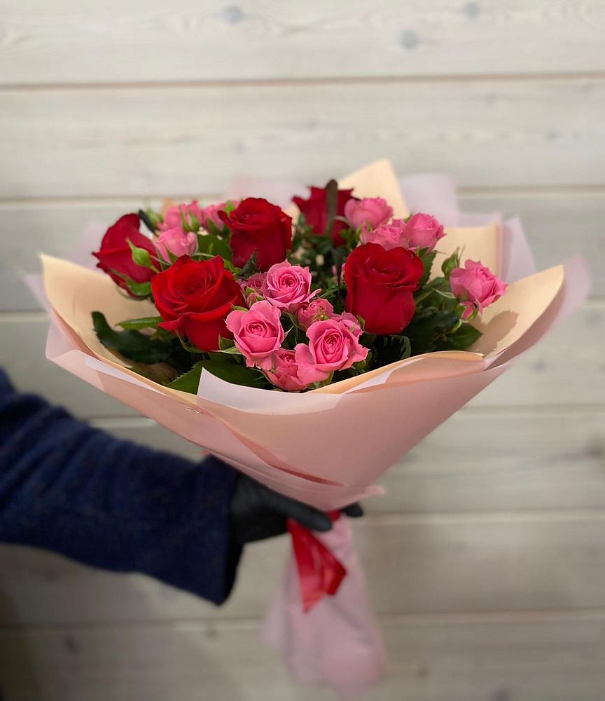 Букет цветов из: Розы в Юсьва