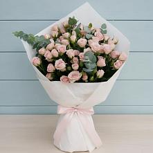 Букет цветов из:  Розы #REPLACE_PRED# Юсьва