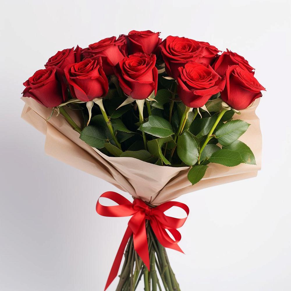Букет 11 Красных роз Эдлесс Лав в Юсьва