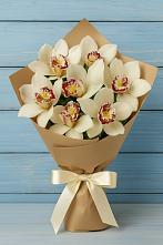 Букет цветов из:  Орхидеи и Розы в Юсьва
